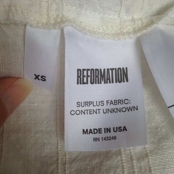 Reformation - Ivory Off The Shoulder Crop Top - Picture 11 of 16